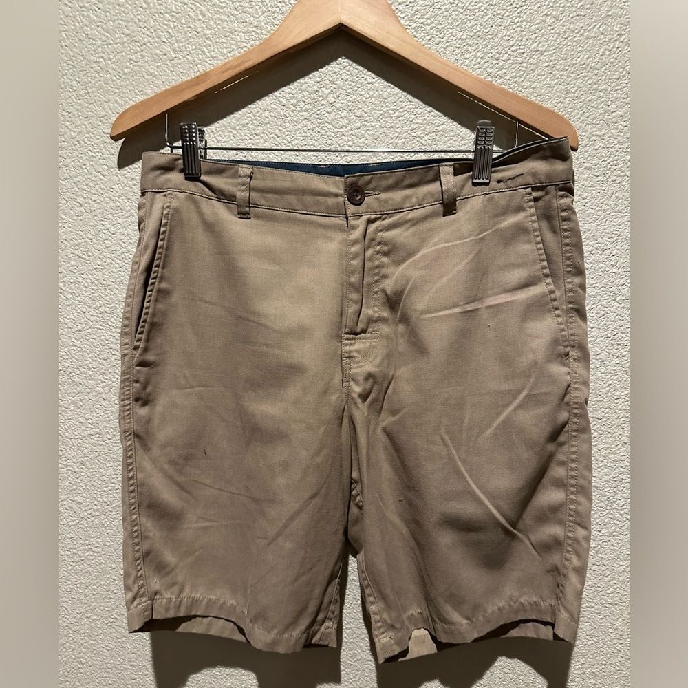 RVCA Men's Classic Non-Stretch Tan Shorts Size 31